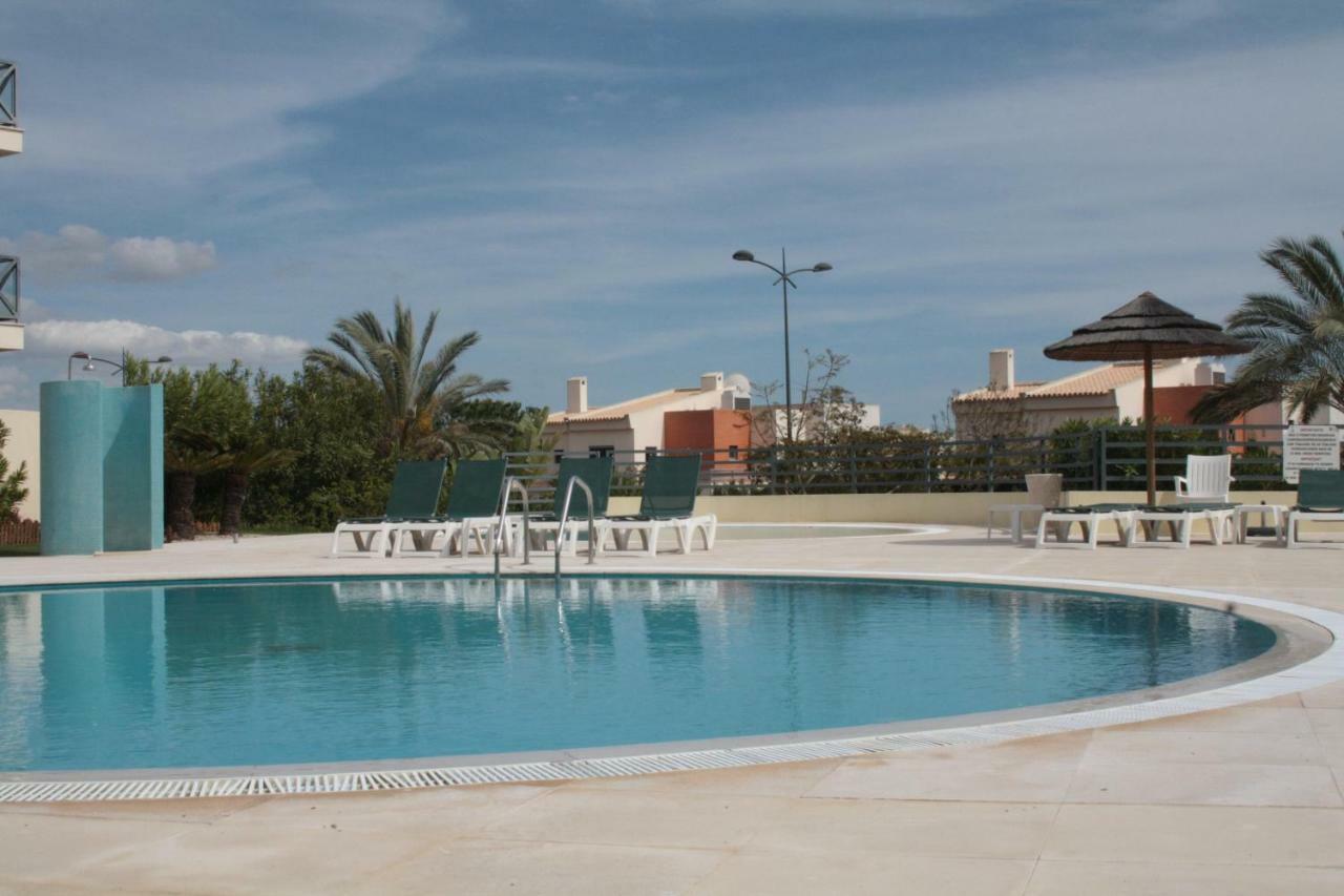 Apartamento Com Piscina Em Albufeira, Corcovada Esterno foto